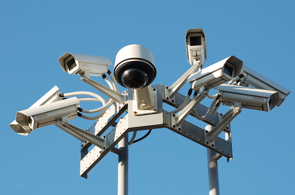 The surveillance dilemma – how to manage capacity and maintain security